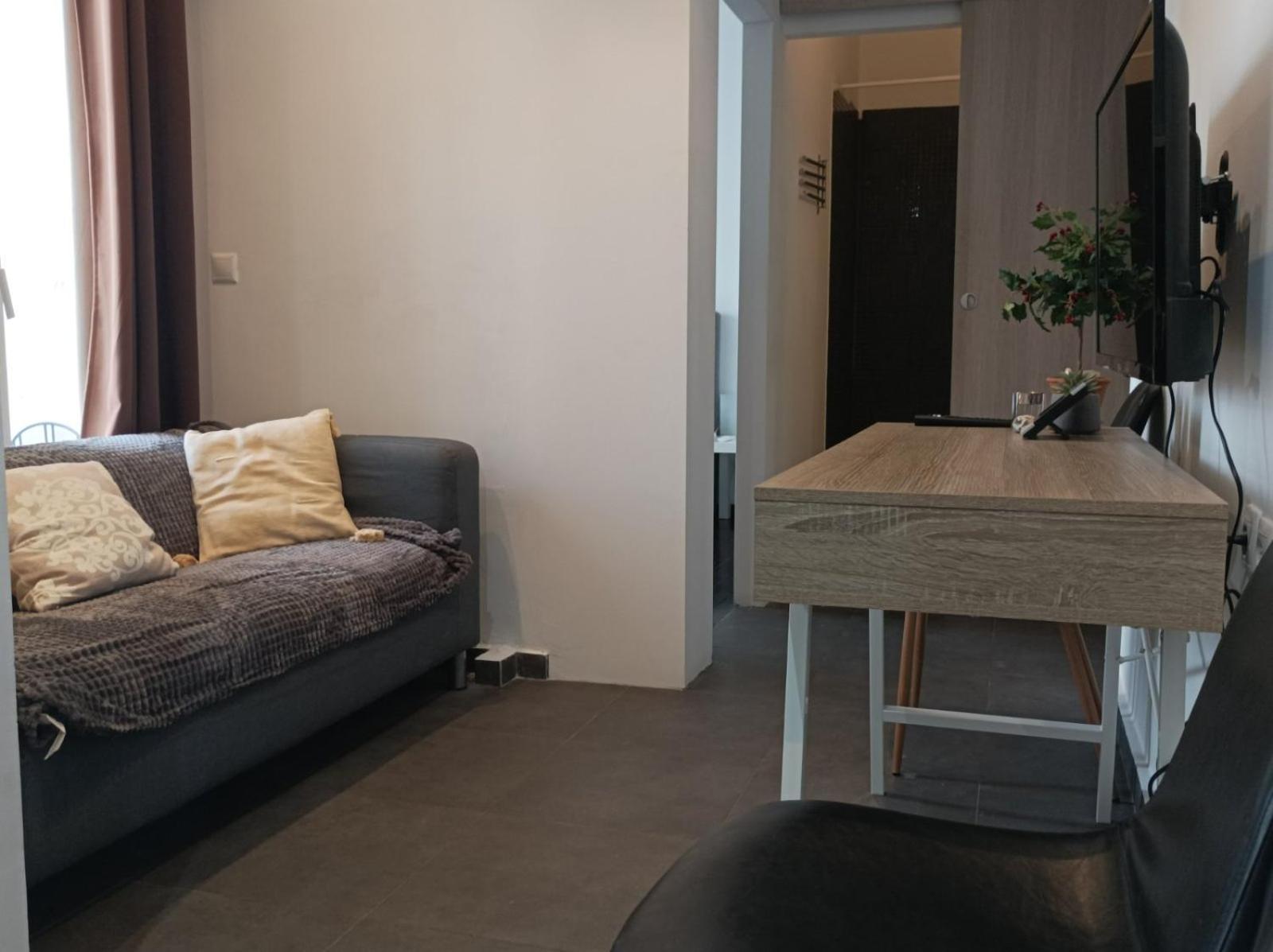 Myron Apartments เอเธนส์ ภายนอก รูปภาพ
