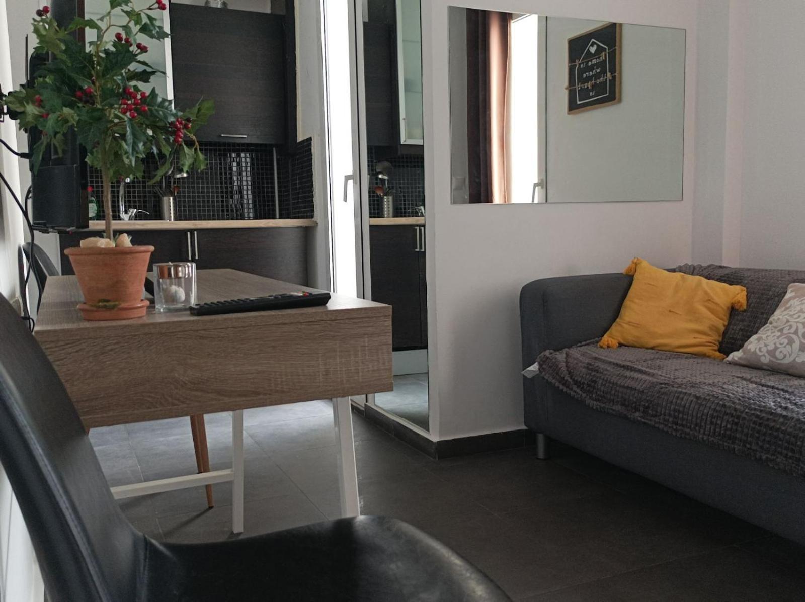 Myron Apartments เอเธนส์ ภายนอก รูปภาพ